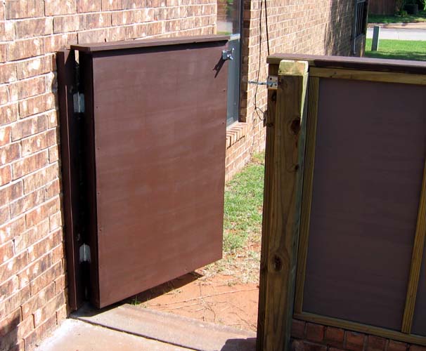 That's a Brown Gate