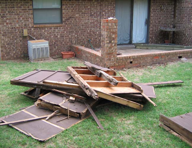 Junky Junk and the Junkers who Junk It.